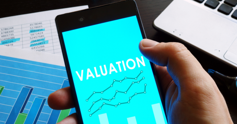 Valuation Screen with Graph